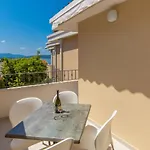 Apartamento Aida